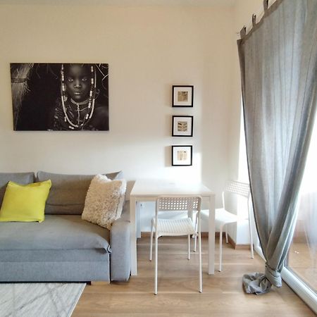 פראג Cozy Rooftop With Balcony מראה חיצוני תמונה
