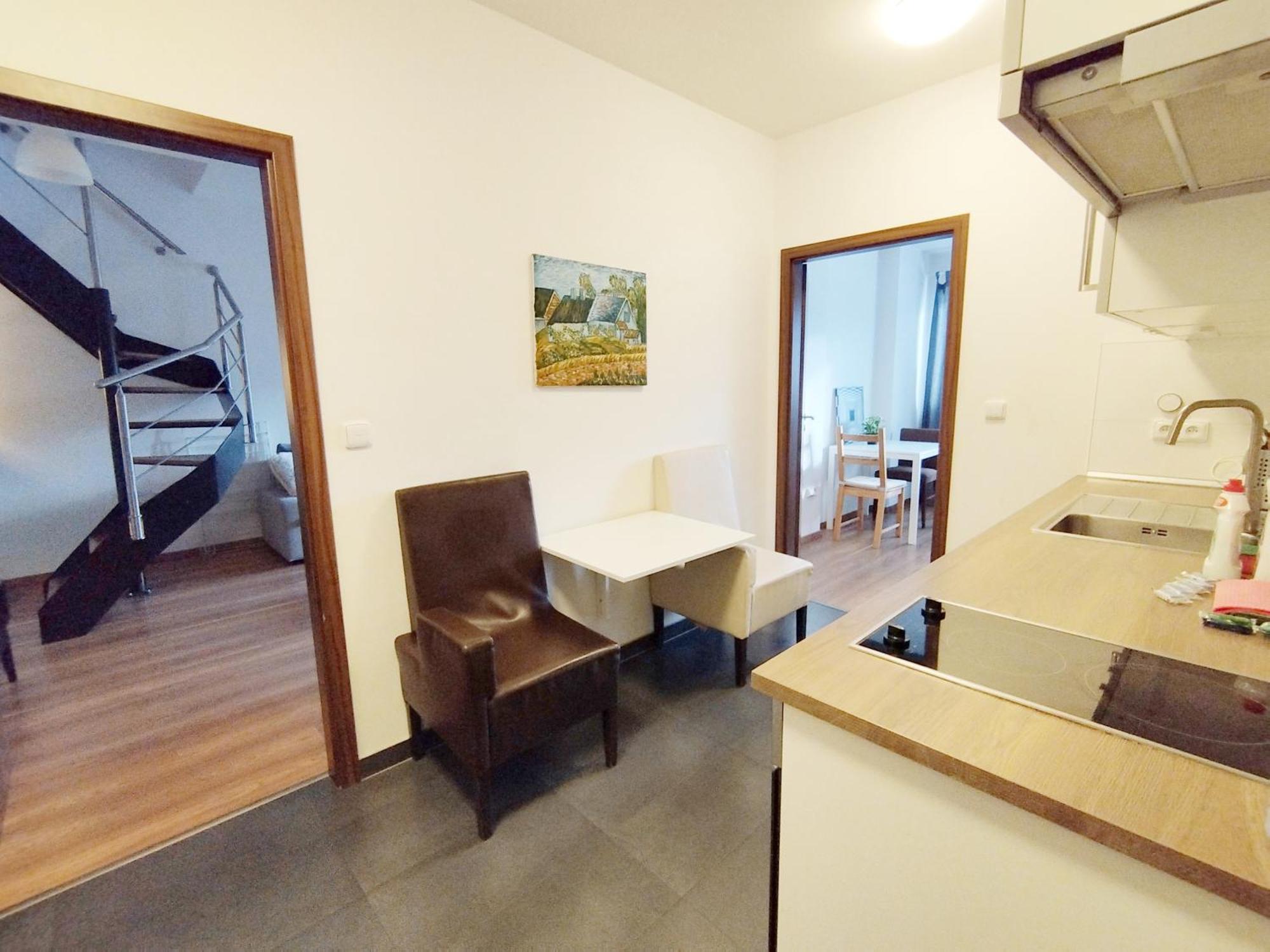 פראג Cozy Rooftop With Balcony מראה חיצוני תמונה