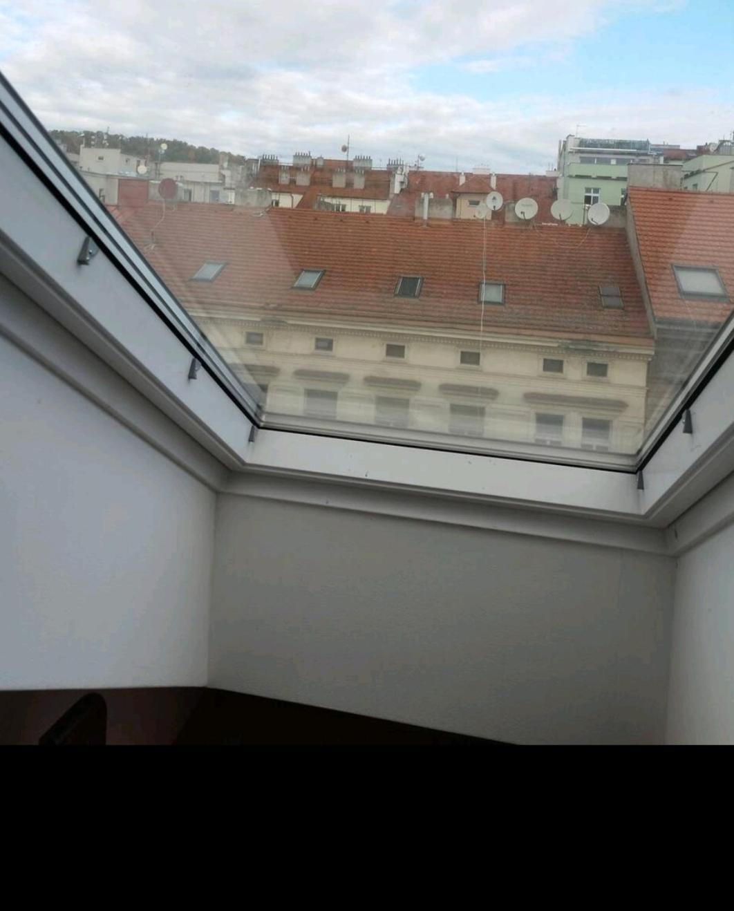 פראג Cozy Rooftop With Balcony מראה חיצוני תמונה