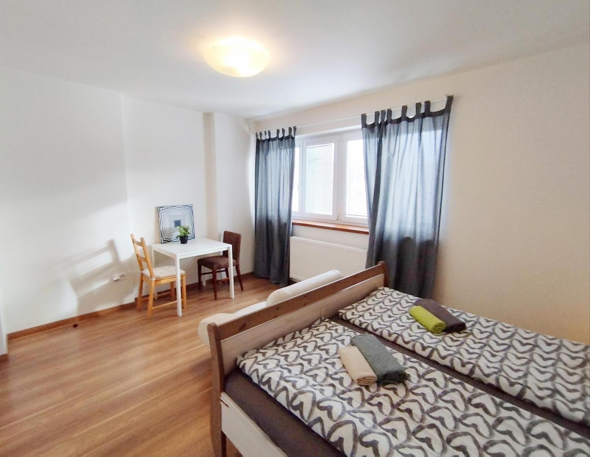 פראג Cozy Rooftop With Balcony מראה חיצוני תמונה